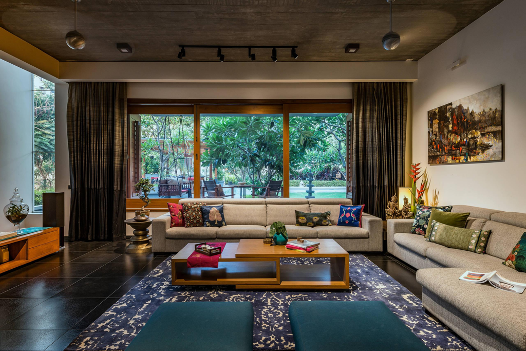 2BHK living room interior in Vadodara by Keshav Interior